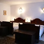 Casa Dos Pombais 3*