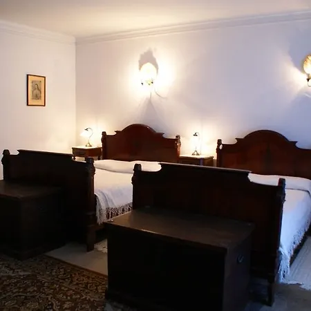Casa Dos Pombais 3*