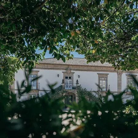 לינה וארוחת בוקר Casa Dos Pombais גימראייש