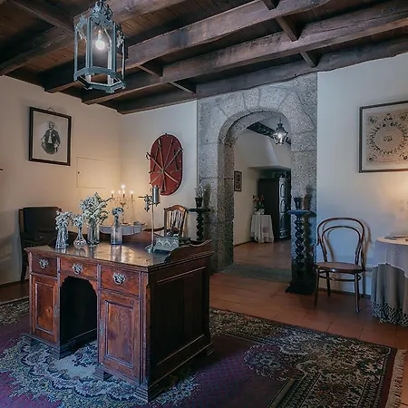 Alojamento de Acomodação e Pequeno-almoço Casa Dos Pombais