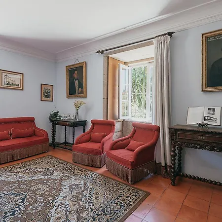 Casa Dos Pombais