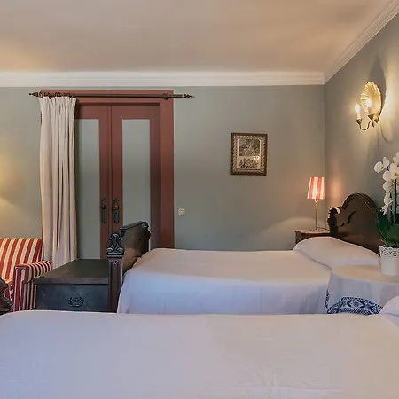 Casa Dos Pombais Alojamento de Acomodação e Pequeno-almoço Guimarães