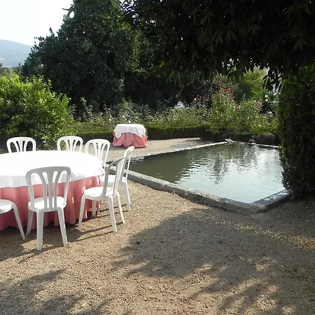 Casa Dos Pombais