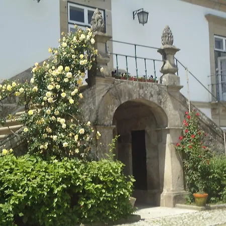 Casa Dos Pombais