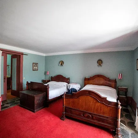 לינה וארוחת בוקר Casa Dos Pombais