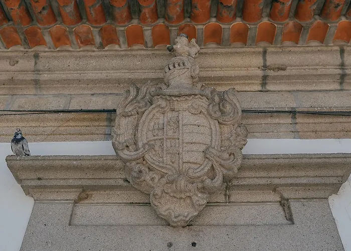 לינה וארוחת בוקר Casa Dos Pombais 3*